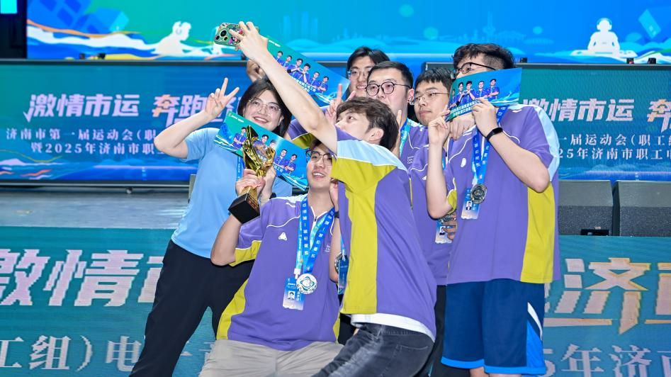 他不仅可以 他不仅可以